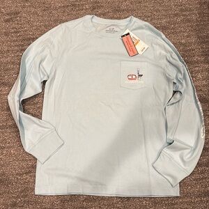 Vineyard Vines kids LS ski whale pocket tee pale sky size small NWT